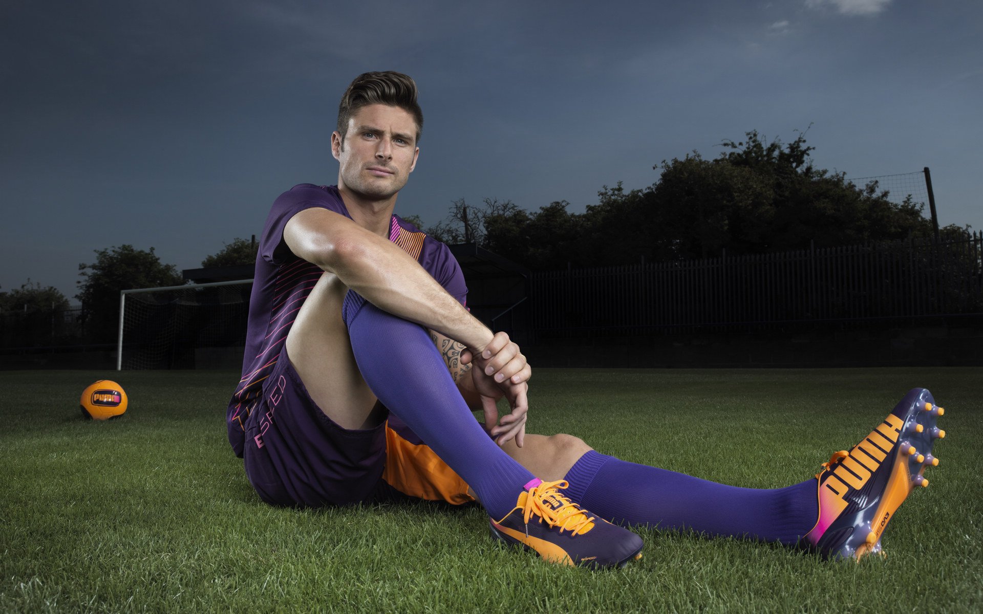 沙漠风暴，卡塔尔战术如何以非足球智慧压制巴萨传奇