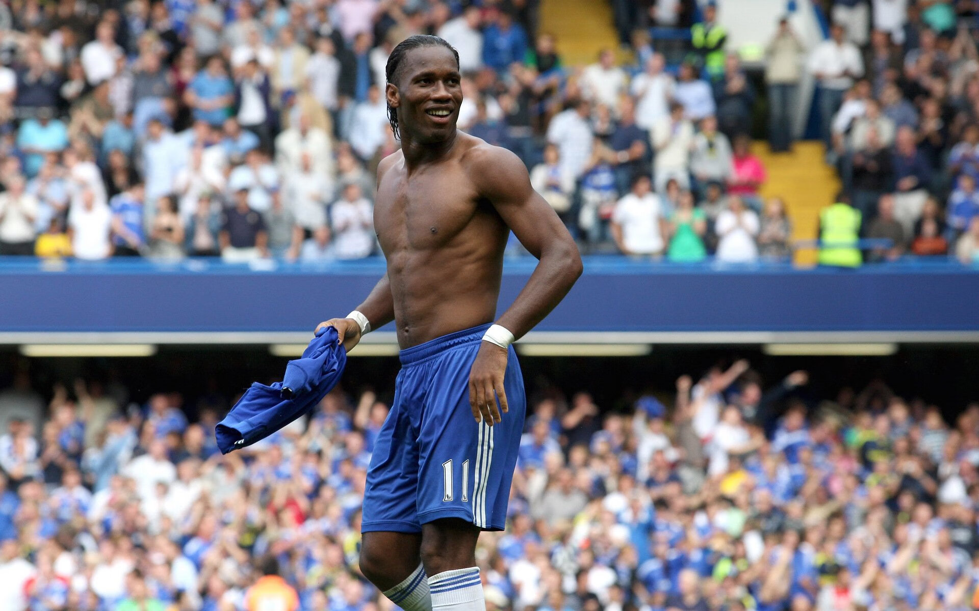 绿茵场上的双城记，拉什福德刷新纪录之夜，贝蒂斯稳稳布局卡塔尔