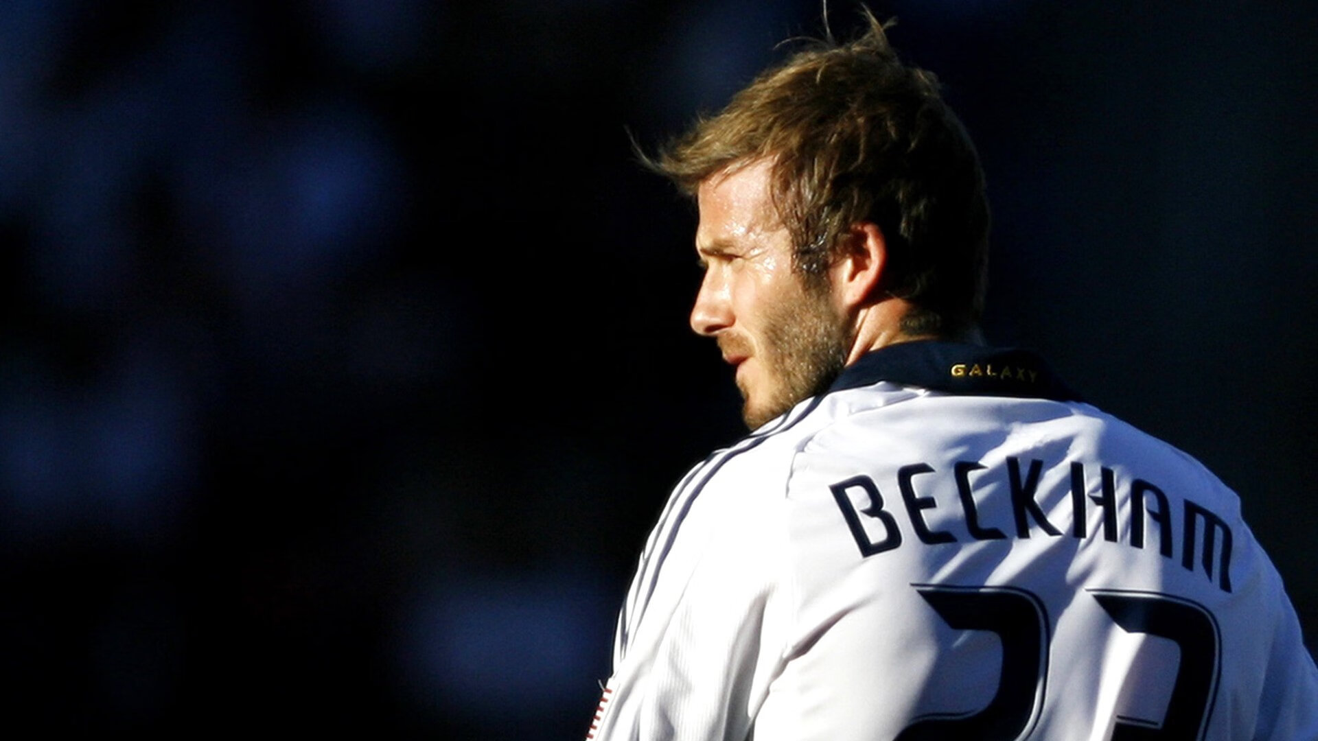 弗拉霍维奇，硬仗之王，莱比锡红牛终结巴萨背后的战术密码